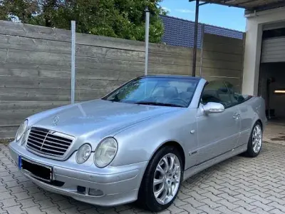 Gebraucht Mercedes CLK320 Elegance 218 PS (160 kW) 2001 Silber Coupé