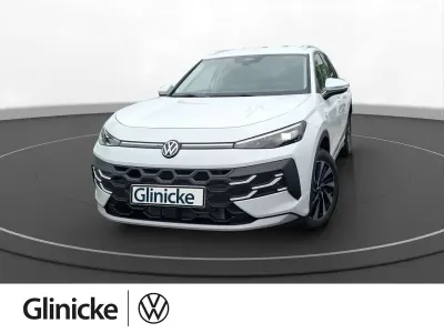 Neu VW T-Roc Style 116 PS (85 kW) 2026 Pure white SUV