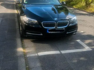 Gebraucht BMW 520 190 PS (139 kW) 2015 Schwarz Kombi