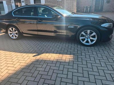 Usata BMW 525 204 CV (150 kW) 2011 Nero Berlina