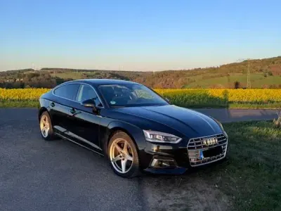 Gebraucht Audi A5 Sportback 190 PS (139 kW) 2019 Schwarz Kleinwagen