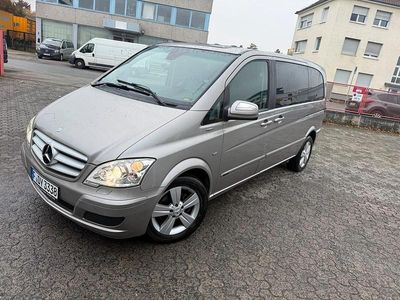 Używany Mercedes Viano 224 KM (164 kW) 2011 Szary Minivan