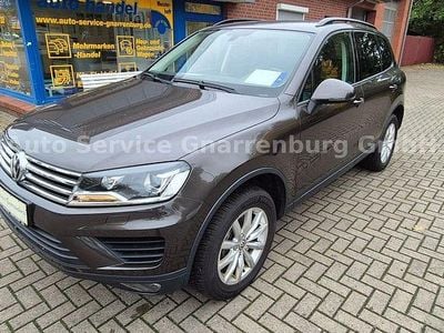 Schwarz Gebraucht 2016 VW Touareg R SUV | 17.980 € (Guter Preis)