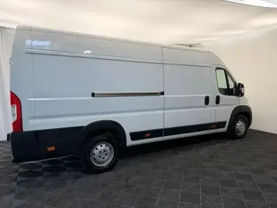 Usata Opel Movano 165 CV (121 kW) 2024 Bianco Furgone