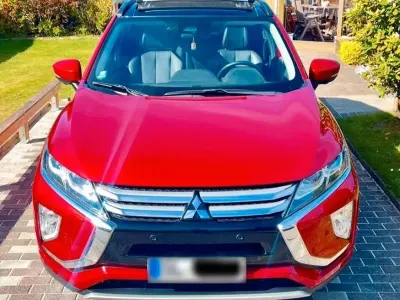 Gebraucht Mitsubishi Eclipse Cross Diamant Edition 163 PS (119 kW) 2018 Rot SUV