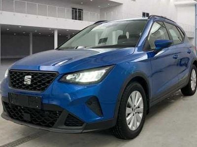Saphirblaumetallic Gebraucht 2025 Seat Arona Style SUV | 19.650 € (Superpreis)