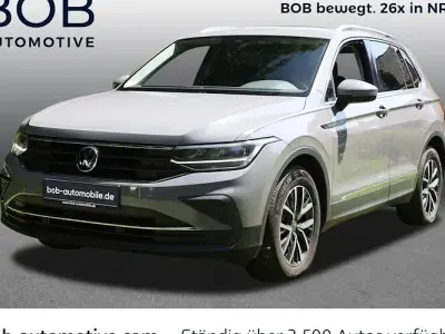 Gebraucht VW Tiguan Life 150 PS (110 kW) 2021 Grau SUV