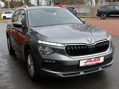 Graphitgrau Gebraucht 2024 Skoda Kamiq SUV | 20.250 € (Guter Preis)