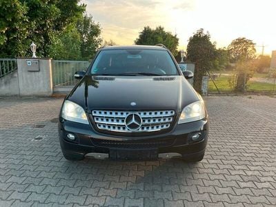 Mercedes ML320