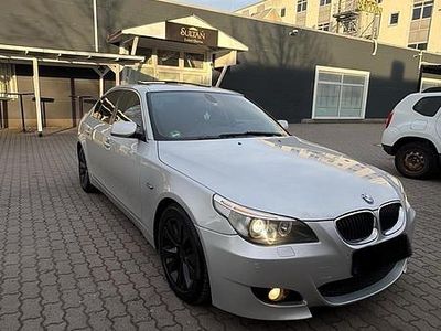 Gebraucht BMW 520 177 PS (130 kW) 2005 Silber Limousine