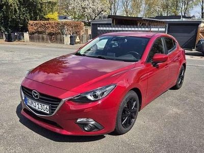 Usata Mazda 3 Nakama 120 CV (88 kW) 2016 Rosso Berlina