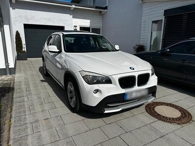 Gebraucht BMW X1 143 PS (105 kW) 2011 Weiß SUV
