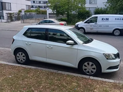Gebraucht Skoda Fabia 90 PS (66 kW) 2017 Weiß Kleinwagen