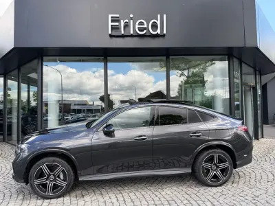 Gebraucht Mercedes GLC300e AMG 197 PS (144 kW) 2024 Grau SUV