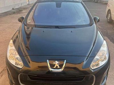 Gebraucht Peugeot 308 SW Family 150 PS (110 kW) 2012 Schwarz Kombi