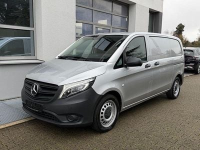 Gebraucht Mercedes Vito 136 PS (100 kW) 2022 Silber Van