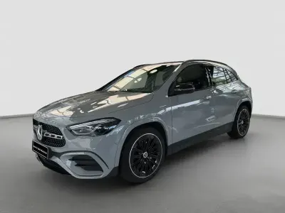 Gebraucht Mercedes GLA200 AMG line 163 PS (119 kW) 2025 Grau SUV