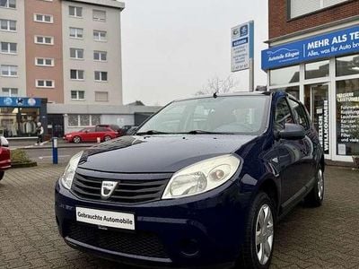 Blau Gebraucht 2012 Dacia Sandero Basis Kleinwagen | 4.250 €