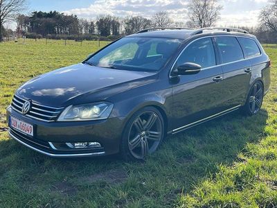 Gebraucht VW Passat Highline 211 PS (155 kW) 2012 Braun Kombi