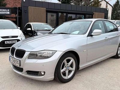 Gebraucht BMW 320 Sport Line 184 PS (135 kW) 2011 Silber Limousine