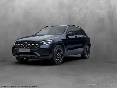 Second-hand Mercedes GLC300e AMG line 306 CP (225 kW) 2021 Albastru SUV