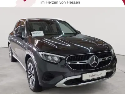 Gebraucht Mercedes GLC220 Advanced Plus 197 PS (144 kW) 2023 Grau SUV
