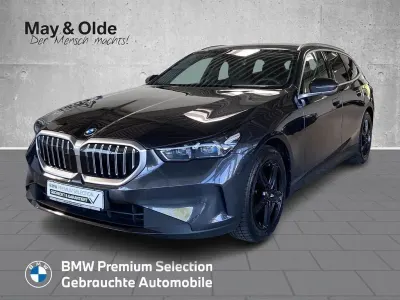 Second-hand BMW 520 Sport Line 197 CP (144 kW) 2025 Gri Break