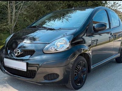 Usata Toyota Aygo 68 CV (50 kW) 2009 Nero Utilitaria