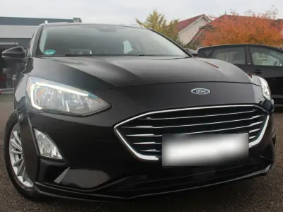 Gebraucht Ford Focus 120 PS (88 kW) 2019 Schwarz Kombi