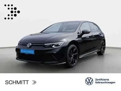 Gebraucht VW Golf VIII Style 150 PS (110 kW) 2024 Deep black perleffekt (metallic) Limousine