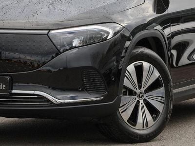 Gebraucht Mercedes EQA250 Progressive 139 kW (190 PS) 2025 Schwarz metalliclack kosmossch SUV