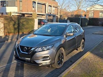 Gebraucht Nissan Qashqai 116 PS (85 kW) 2018 Grau SUV