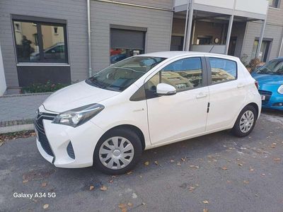 Toyota Yaris Hybrid