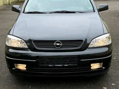 Gebraucht Opel Astra 85 PS (62 kW) 2001 Schwarz Limousine