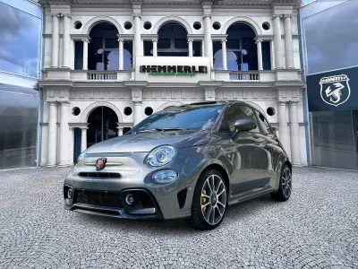 Używany Abarth 695 179 KM (131 kW) 2024 Szary Hatchback