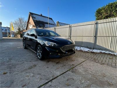 gebraucht Ford Focus ST-Line Kombi