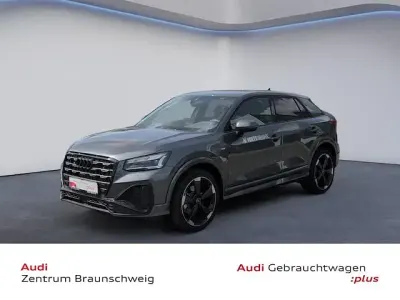 Gebraucht Audi Q2 Competition 150 PS (110 kW) 2026 Grau SUV