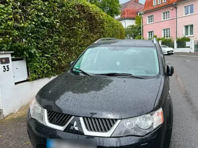 Gebraucht Mitsubishi Outlander 156 PS (114 kW) 2009 Schwarz SUV