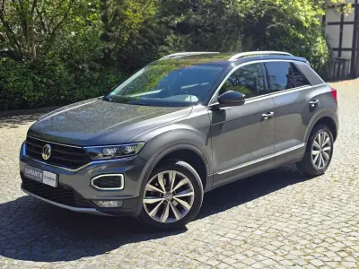 Usata VW T-Roc Style 116 CV (85 kW) 2019 Grigio SUV