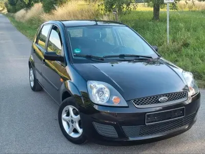 Gebraucht Ford Fiesta 70 PS (51 kW) 2007 Schwarz Kleinwagen