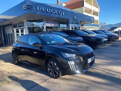 Gebraucht Peugeot 208 Allure 101 PS (74 kW) 2025 Perla nera schwarz Kleinwagen