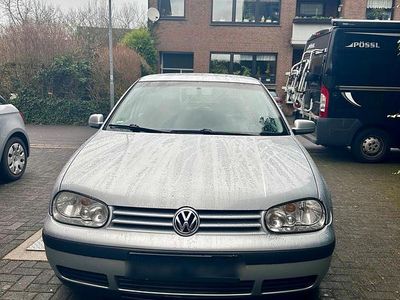 Gebraucht VW Golf IV 75 PS (55 kW) 2003 Silber Kleinwagen