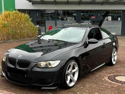 Schwarz Gebraucht 2008 BMW 325 Performance Coupé | 11.999 € (Teuer)
