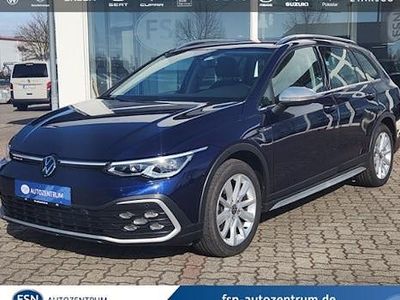 Usata VW Golf Alltrack 200 CV (147 kW) 2023 Blu Station wagon