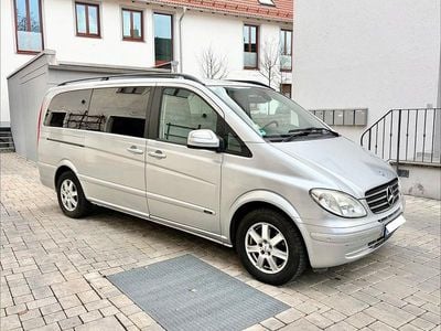Gebraucht Mercedes Viano 150 PS (110 kW) 2010 Silber Van / Kleinbus