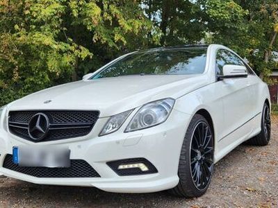 gebraucht Mercedes E250 CoupéCGI AMG Optik