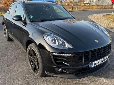 Schwarz Gebraucht 2018 Porsche Macan S SUV | 32.500 €