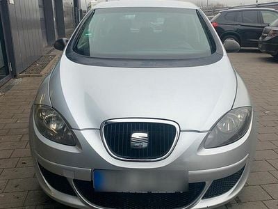 Silber Gebraucht 2005 Seat Altea Sport Limousine | 2.000 €