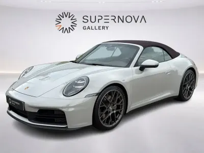 Gebraucht Porsche 911 Carrera Cabriolet 394 PS (289 kW) 2025 Grau Cabrio