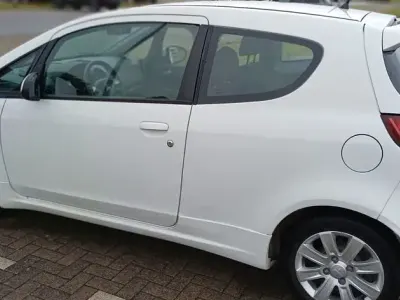 Gebraucht Mitsubishi Colt Edition 75 PS (55 kW) 2012 Weiß Kleinwagen